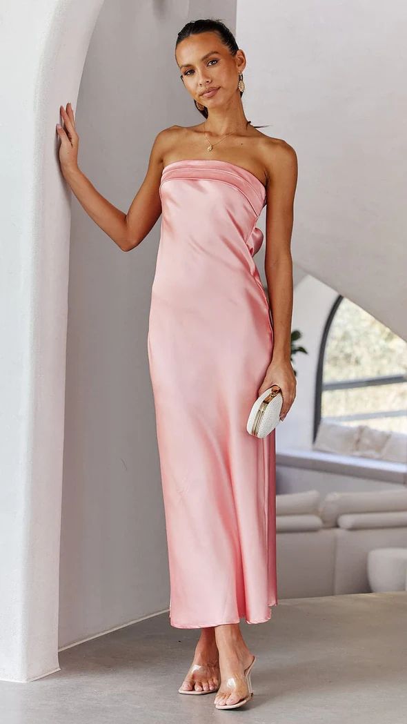 Robe Longue Femme – Satin Luxueux – Coupe Évasée – Sans Bretelles Élégante