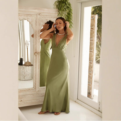 Robe de soirée femme – Coupe ajustée – Satin fluide – Longue – Col V sans manches avec dentelle