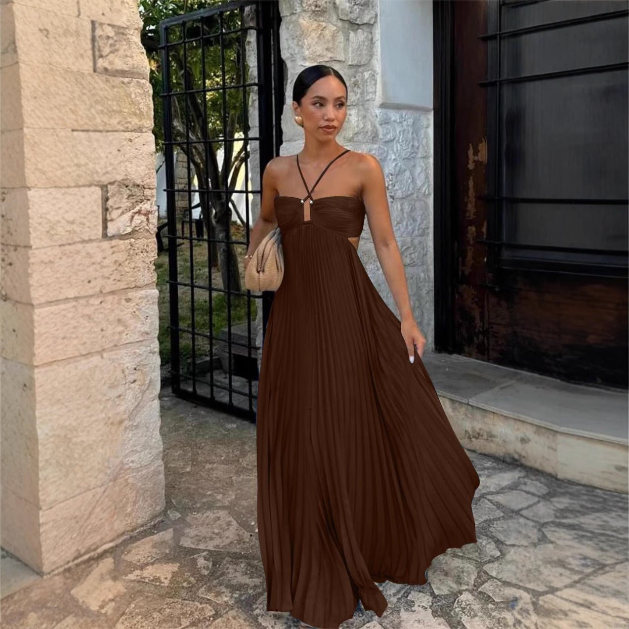 Robe longue femme – Sans bretelles – Bustier croisé – Jupe plissée fluide – Découpes