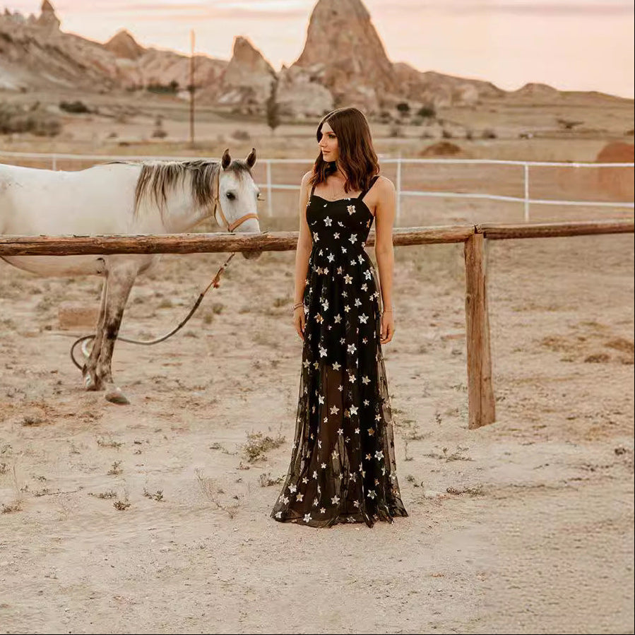 Robe de soirée femme – Coupe slim – Tulle transparent – Bretelles fines – Motifs étoiles