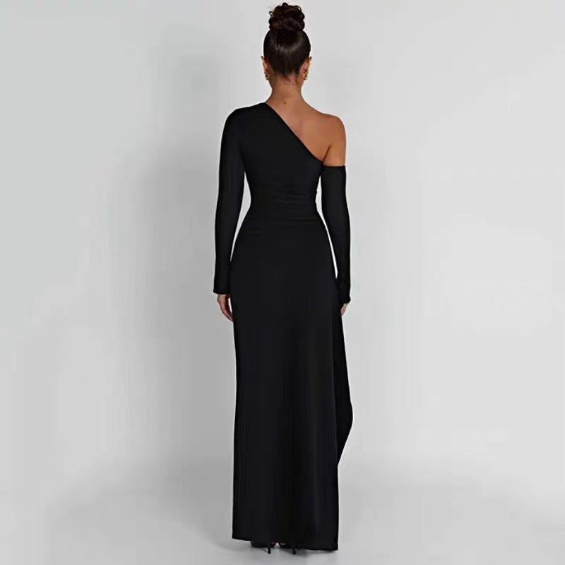 Women's long dress – Fitted cut – Off-the-shoulder – Elegant slit
