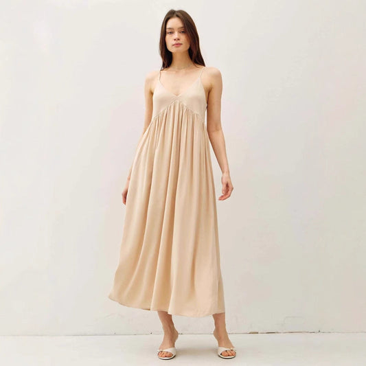 Robe longue femme – Coupe fluide – Tissu respirant – Bretelles fines – Décolleté en V