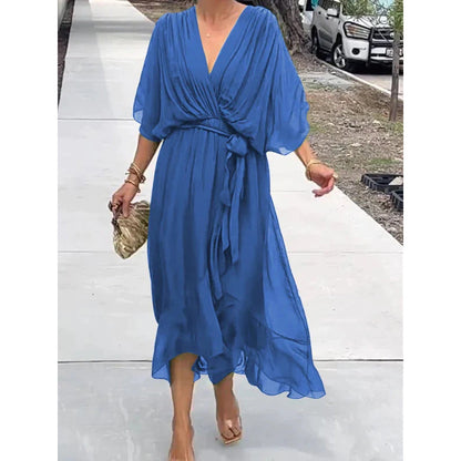 Robe longue femme – Tissu fluide – Manches chauve-souris – Taille nouée – Ourlet asymétrique