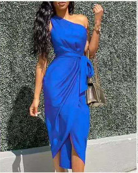 Robe midi femme – Coupe ajustée – Épaule unique – Détail noué – Drapé élégant