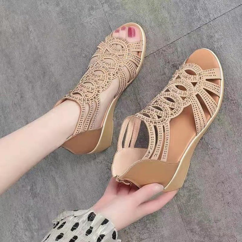 Sandales femme à talon moyen – Bout ouvert – Style gladiateur – Brides ajourées