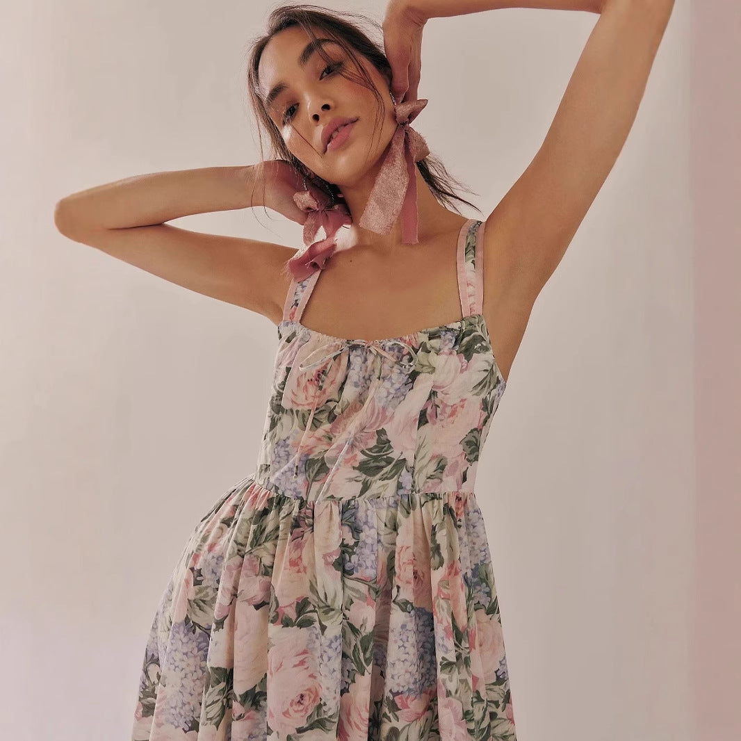 Robe longue femme – Style bohème fluide – Bretelles fines – Imprimé fleuri plissé