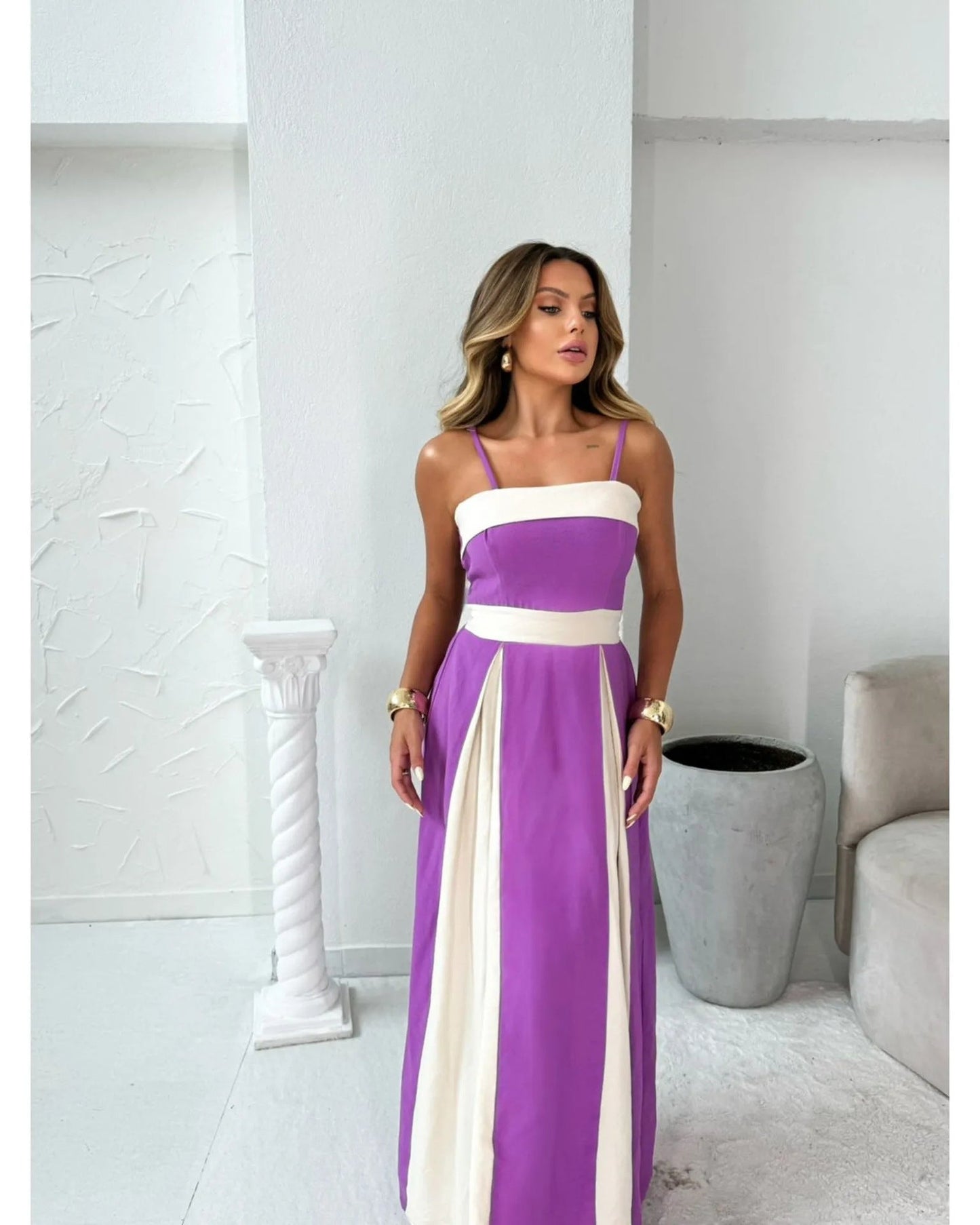 Robe longue femme – Taille haute – Bretelles fines – Coupe évasée élégante