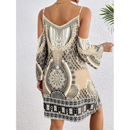 Robe femme – Coupe fluide – Épaules dénudées – Motifs bohèmes – Manches évasées – Coton
