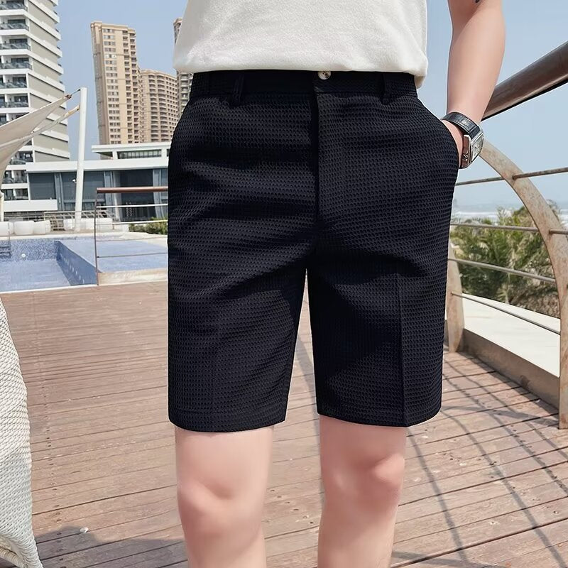 Short chino homme – Coupe slim – Tissu structuré – Poches latérales – Fermeture bouton
