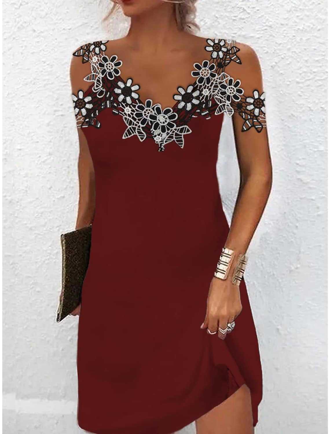 Mini robe pour femmes – Coupe ajustée – Dentelle brodée – Décolleté en V – Sans manches