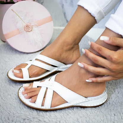 Sandales plates femme – Orthopédiques – Brides croisées – Bout ouvert – Confort quotidien