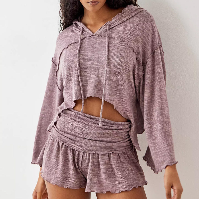 Ensemble Femme – Haut Court Manches Longues à Capuche – Short Taille Haute Fluide
