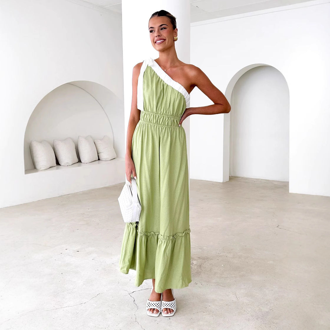 Robe femme – Une épaule – Coupe évasée – Coton doux – Jupe à volants – Longueur midi
