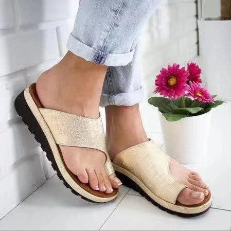 Mules compensées femme – Bout ouvert – Semelle confort – Enfilage facile casual