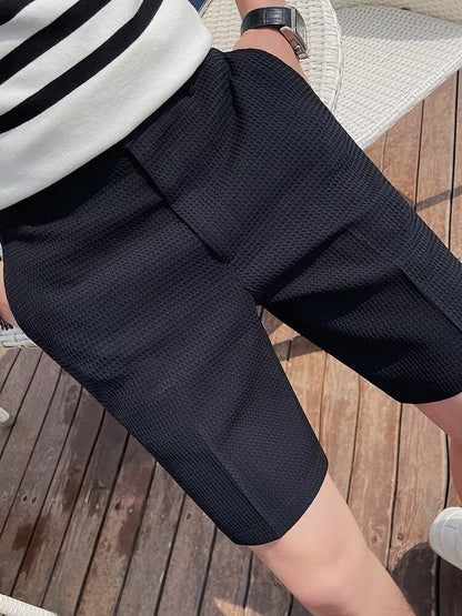 Short chino homme – Coupe slim – Tissu structuré – Poches latérales – Fermeture bouton