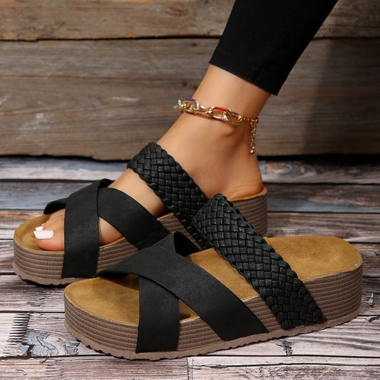 Sandales femme – Semelle plateforme – Brides croisées tressées – Bout ouvert respirant