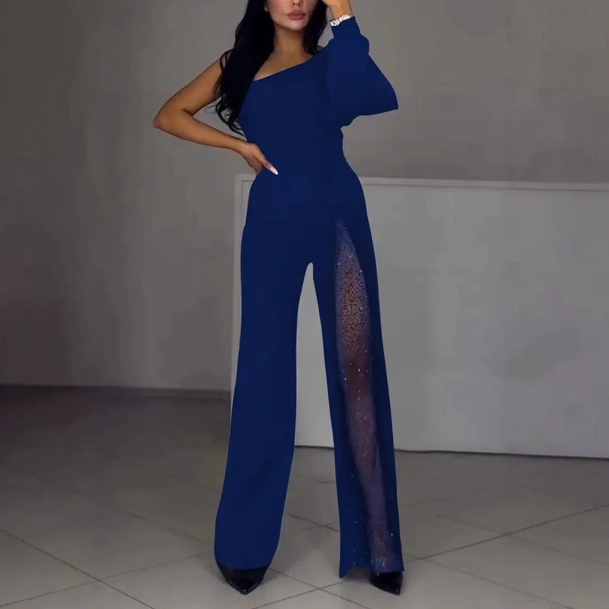 Women's jumpsuit – Slim fit – Asymmetric neckline – Leg adorned with sequins