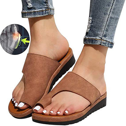 Mules compensées femme – Bout ouvert – Semelle confort – Enfilage facile casual