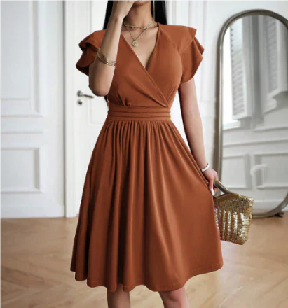 Robe midi femme – Tissu fluide respirant – Manches papillon – Coupe évasée élégante