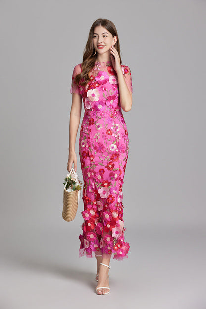 Robe longue femme – Tissu mesh brodé – Coupe ajustée – Col montant transparent