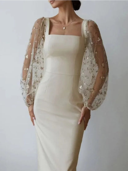 Robe midi femme – Coupe ajustée – Manches transparentes brodées – Col carré