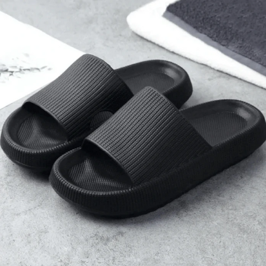 Chaussons femme – Semelle coussinée – Ouverture avant – Enfilage facile – Tige texturée