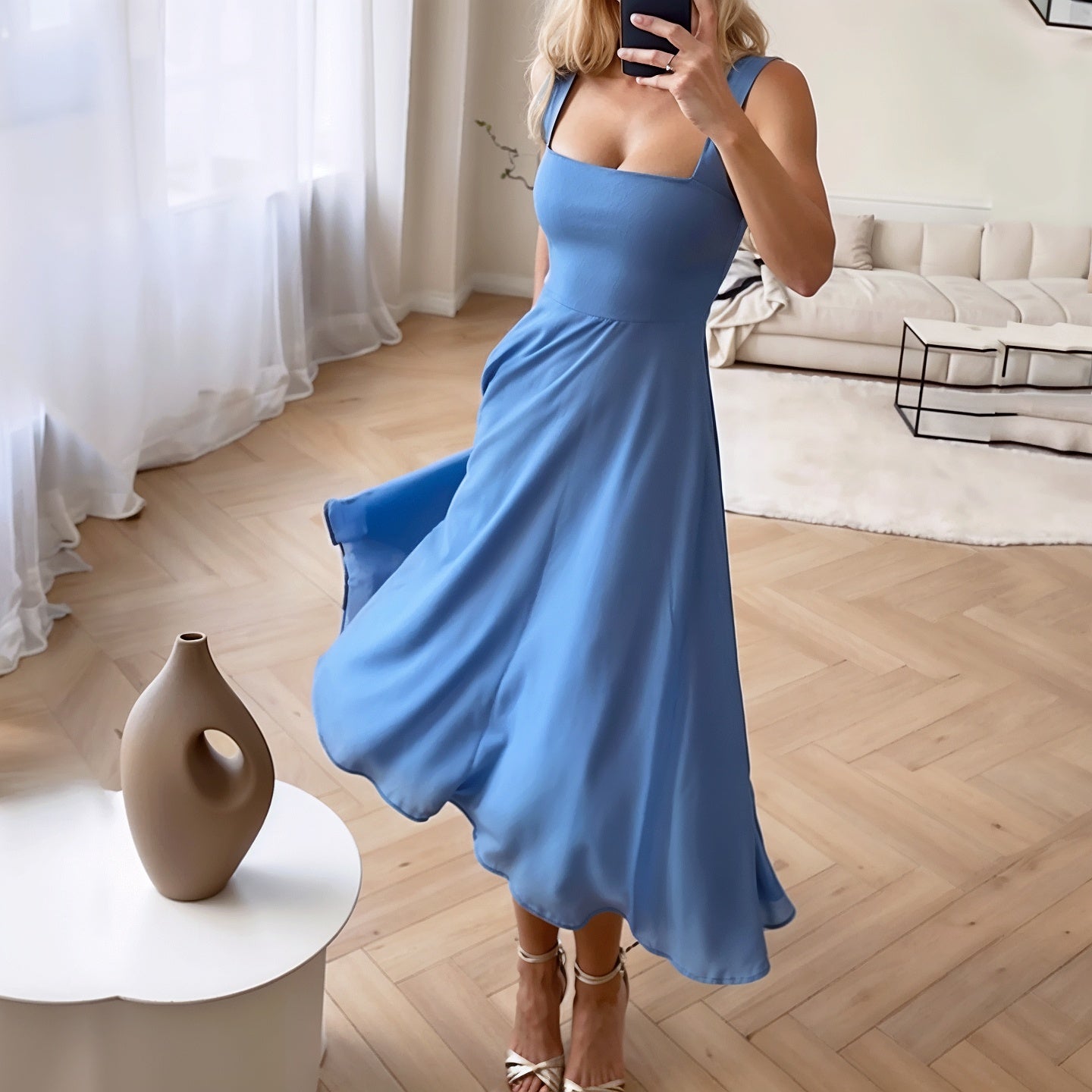 Robe midi femme – Coupe ajustée – Décolleté carré – Tissu fluide élégant
