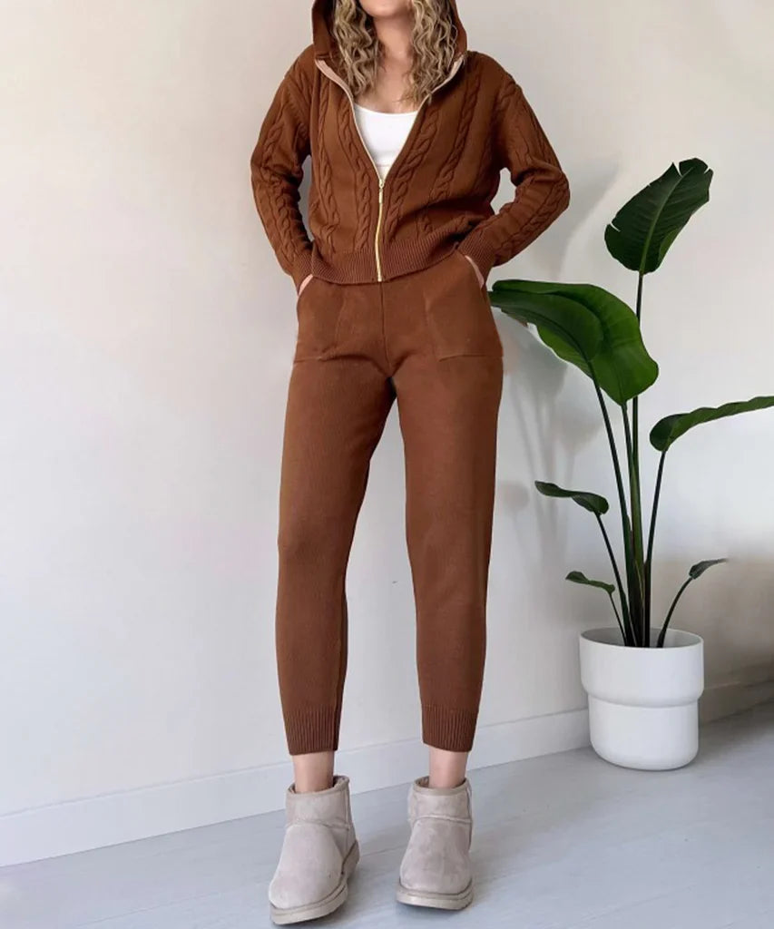 Ensemble tricoté pour femme – Tricot doux – Coupe oversize – Cardigan zippé à capuche et pull jacquard