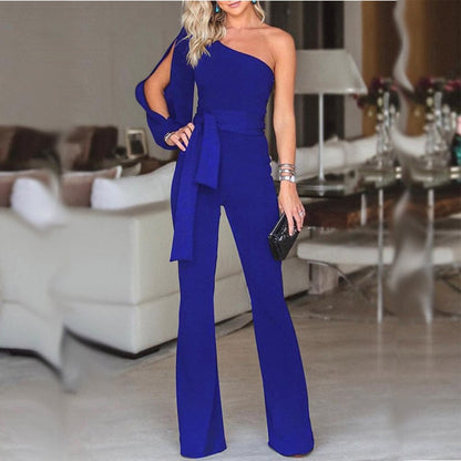Combinaison femme – Coupe ajustée – Épaule unique – Taille ceinturée – Jambe évasée