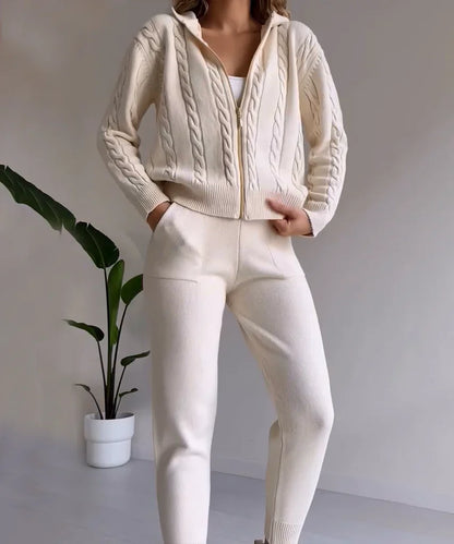 Ensemble tricoté pour femme – Tricot doux – Coupe oversize – Cardigan zippé à capuche et pull jacquard
