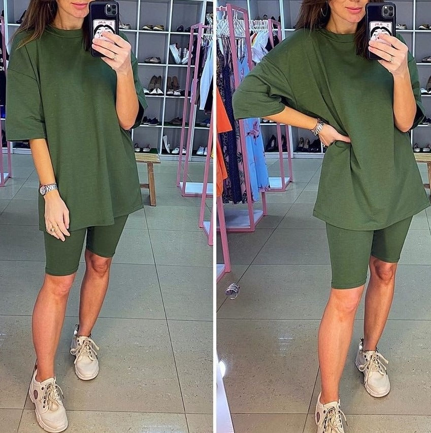 Women’s Two-Piece Set – Tunic Top with Waist Belt – Fitted Cycling Shorts – Casual Fit