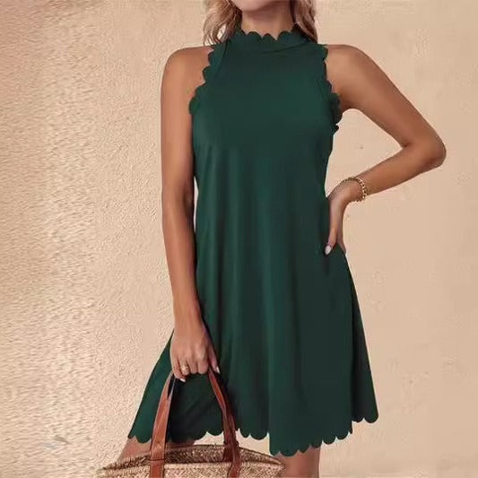 Robe femme – Coupe évasée – Coton – Encolure festonnée – Ourlet volanté