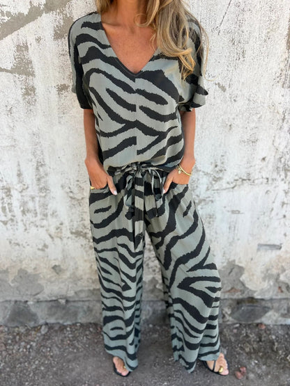 Ensemble Femme – Haut Col V à Nouer et Pantalon Large – Imprimé Zèbre – Coupe Fluide