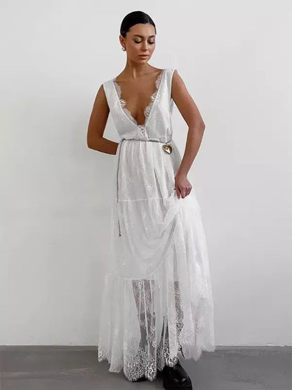 Robe longue femme – Dentelle légère – Décolleté V profond – Sans manches