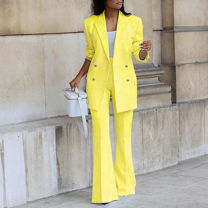 Ensemble Blazer Femme – Coupe Slim Structurée – Pantalon Taille Haute Évasé