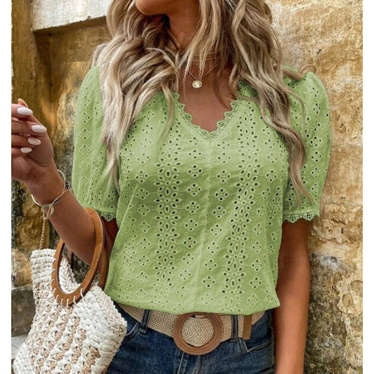 Chemise femme manches courtes – Coupe fluide – Coton – Broderie anglaise – Col festonné