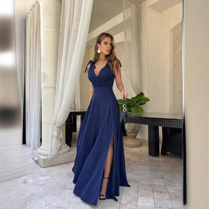 Robe de soirée femme – Coupe slim – En satin lisse – Fente haute – Bretelles fines