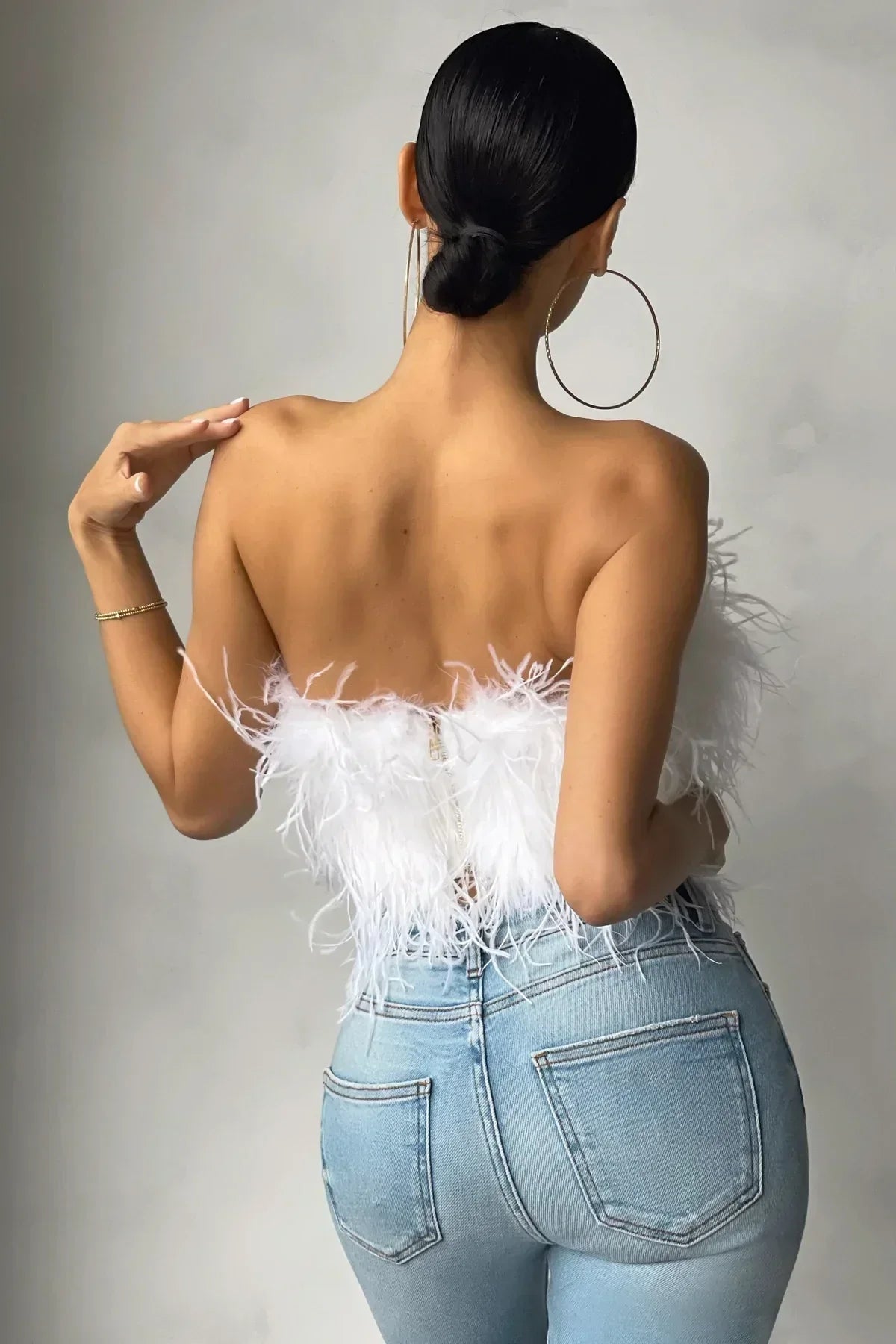 Top sans bretelles pour femmes – Coupe ajustée – Texture effet plumes – Style court élégant