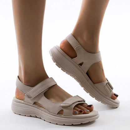 Sandales femme – Bout ouvert – Semelle plate – Brides réglables – Confort quotidien